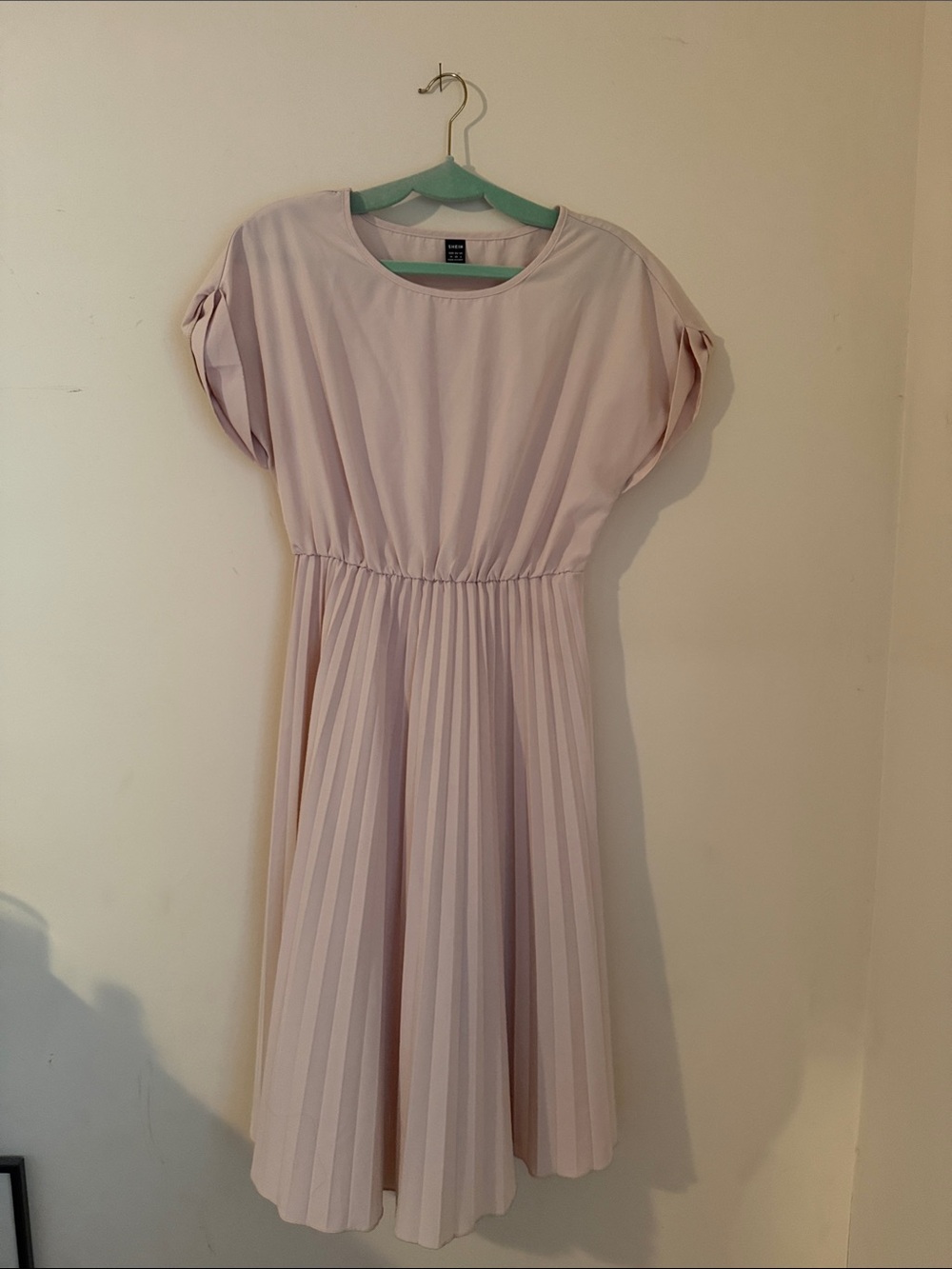 SHEIN Light Pink Pleated Midi Dress